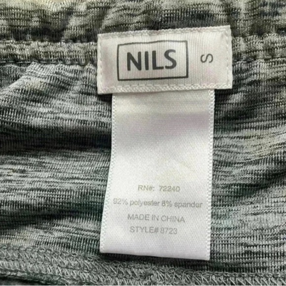 NILS Marled Gray Cropped Gray Leggings - Picture 9 of 9